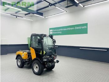 Traktor HOLDER
