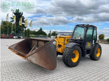Teleskop truck JCB