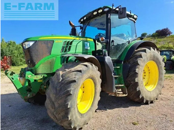 Traktor JOHN DEERE 6215R