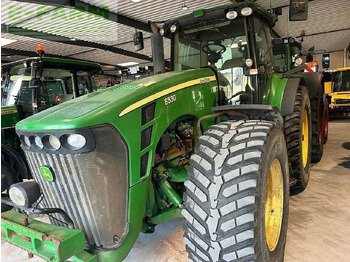 Traktor JOHN DEERE 8530