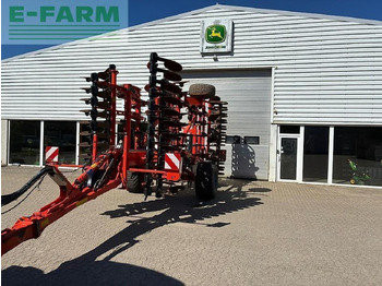 Kultivator KUHN