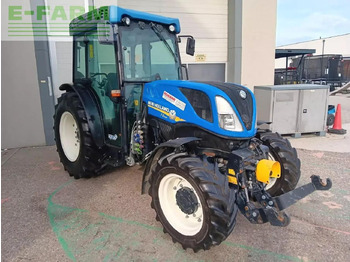 Traktor NEW HOLLAND T4