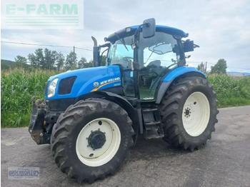 Traktor NEW HOLLAND T6000