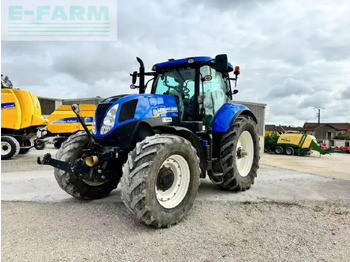 Traktor NEW HOLLAND T7.210