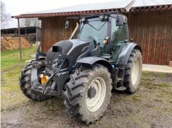 Traktor Valtra N 124 H5: billede 1