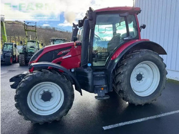 Traktor VALTRA N104