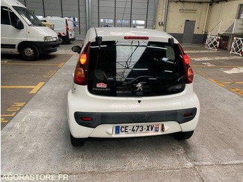 Bil PEUGEOT