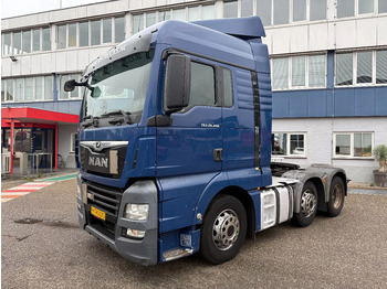Trækker MAN TGX 26.460