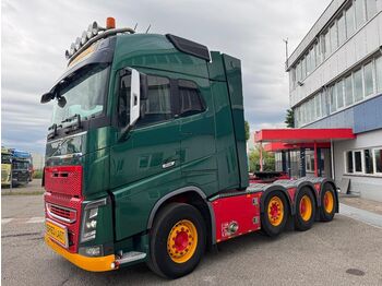 Trækker VOLVO FH16 750