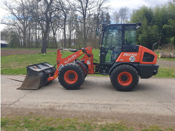 Gummihjulslæsser KUBOTA R070