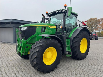 Traktor JOHN DEERE 6R 215