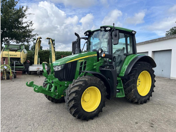 Traktor JOHN DEERE 6100M