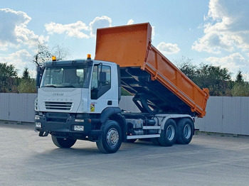Tipvogn lastbil, Lastbil med kran Iveco TRAKKER 380 * Kipper 5,25 m + BORDMATIC / 6x4: billede 2