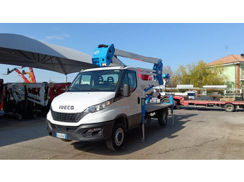 Lastbil med mandskabslift Socage 20d: billede 3