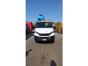 Lastbil med mandskabslift Socage 20d: billede 2