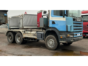 Trækker SCANIA 124C