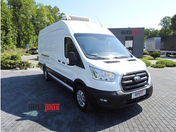 Varebil med kasse FORD Transit