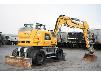 Leje en Liebherr 910 COMPACT LITRONIC  / KOPARKA KOŁOWA / KLIMATYZACJA / KAMERA Liebherr 910 COMPACT LITRONIC  / KOPARKA KOŁOWA / KLIMATYZACJA / KAMERA: billede 4