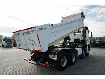 Tipvogn lastbil Mercedes-Benz AROCS 3243 / 8x4 / WYWROTKA DWUSTRONNA / HYDROBURTA / BORDMATIC: billede 4 Tipvogn lastbil Mercedes-Benz AROCS 3243 / 8x4 / WYWROTKA DWUSTRONNA / HYDROBURTA / BORDMATIC: billede 4