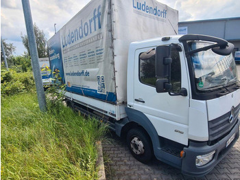 Lastbil med presenning MERCEDES-BENZ Atego 816