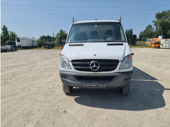 Leje en Mercedes-Benz Sprinter 519 CDi 4x4x - Pritsche+Plane Mercedes-Benz Sprinter 519 CDi 4x4x - Pritsche+Plane: billede 2 Leje en Mercedes-Benz Sprinter 519 CDi 4x4x - Pritsche+Plane Mercedes-Benz Sprinter 519 CDi 4x4x - Pritsche+Plane: billede 2