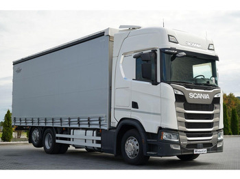 Lastbil med presenning SCANIA S 450