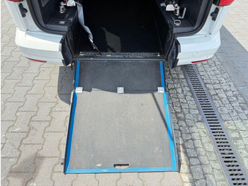Bil Volkswagen Caddy 2.0 TDI (7-Si.) DSG Maxi Family: billede 2