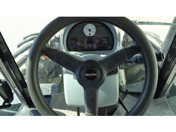 Traktor Valtra S374: billede 2