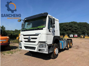 : billede i headeren