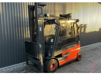 El gaffeltruck LINDE E25