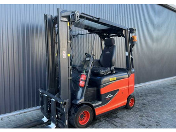 El gaffeltruck LINDE E