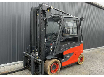 El gaffeltruck LINDE E