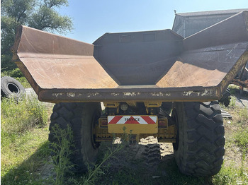 Knækstyret dumper VOLVO A25