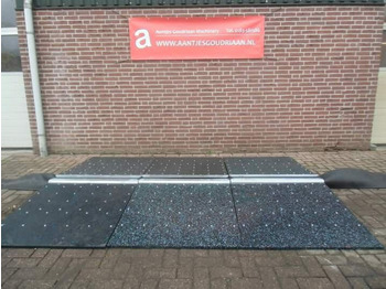 Materialehåndteringsudstyr