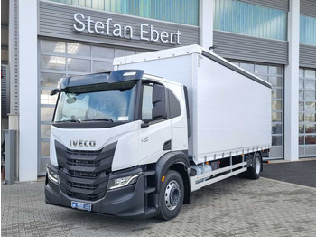 Lastbil med presenning IVECO S-WAY