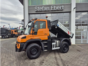 Tipvogn lastbil UNIMOG