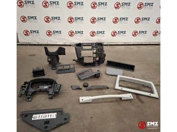 : billede i headeren