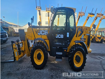 Teleskop truck JCB