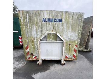 Maxi container