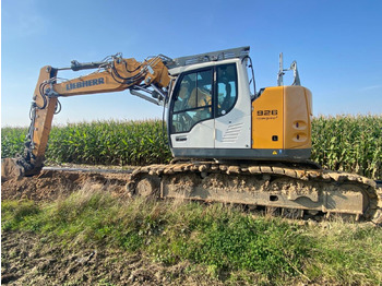 Bæltegravemaskine LIEBHERR R 926
