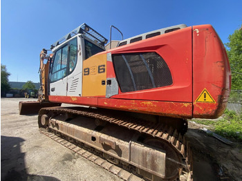 Bæltegravemaskine LIEBHERR R 936