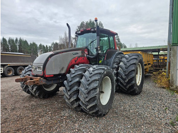 Traktor VALTRA T170
