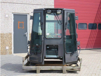 Førerhus for Entreprenørmaskin New Holland CE: billede 4