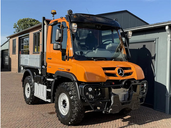 Lastbil UNIMOG