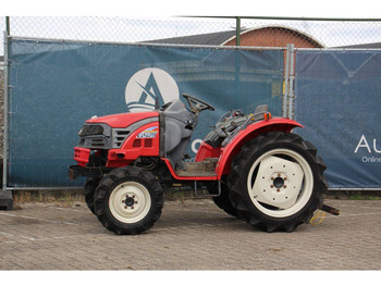 Traktor MITSUBISHI