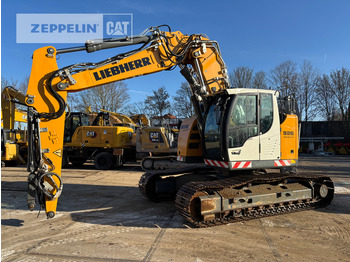 Bæltegravemaskine LIEBHERR R 926