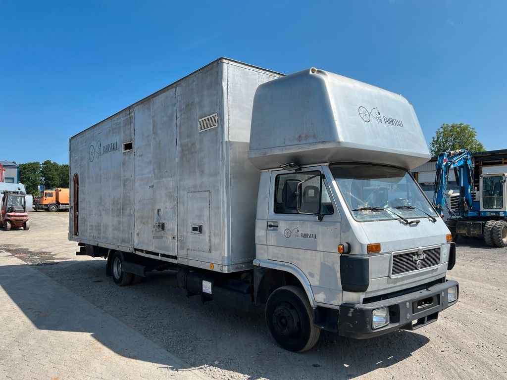 MAN VW-MAN LO2 Koffer Schlafkabine - Varebil med kasse: billede 1 MAN VW-MAN LO2 Koffer Schlafkabine - Varebil med kasse: billede 1