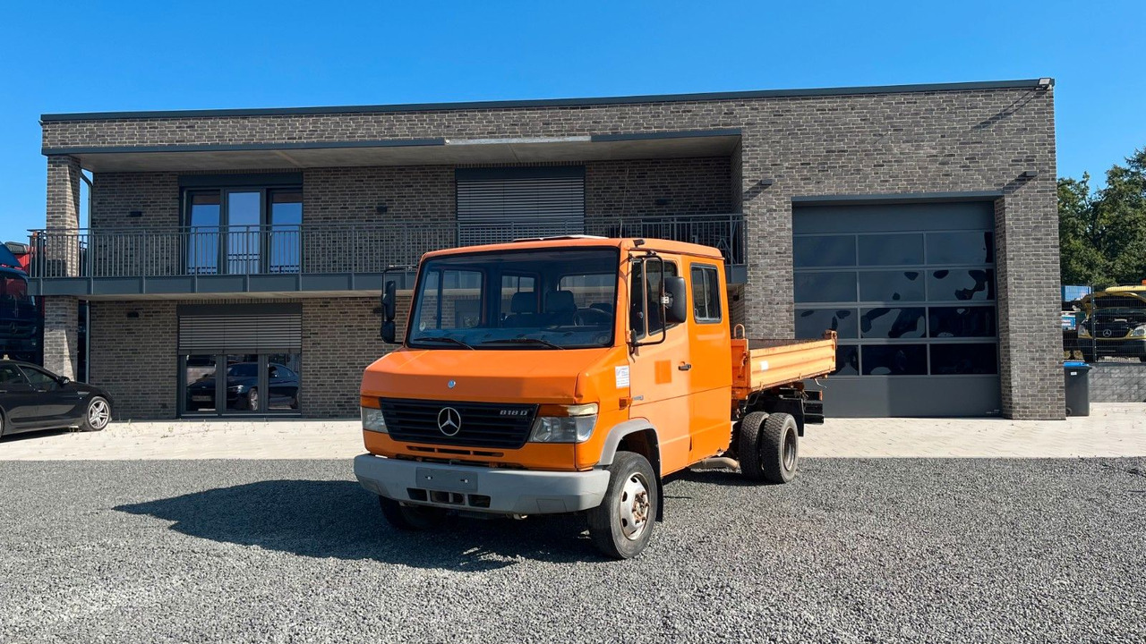 Mercedes-Benz 818 DK Kipper Dreiseitenkipper Meiller  Doka Mercedes-Benz 818 DK Kipper Dreiseitenkipper Meiller  Doka - Ladbil med tip, Mandskabsbil: billede 1 Mercedes-Benz 818 DK Kipper Dreiseitenkipper Meiller  Doka Mercedes-Benz 818 DK Kipper Dreiseitenkipper Meiller  Doka - Ladbil med tip, Mandskabsbil: billede 1