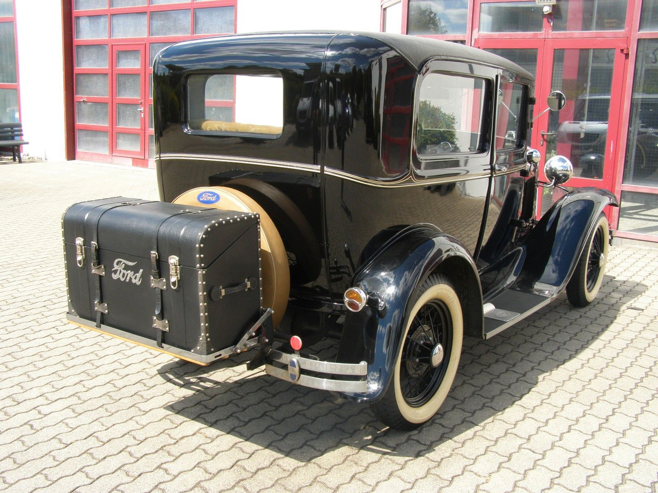 Ford MODELL A / TUDOR + H-Kennzeichen - Sedan: billede 2 Ford MODELL A / TUDOR + H-Kennzeichen - Sedan: billede 2
