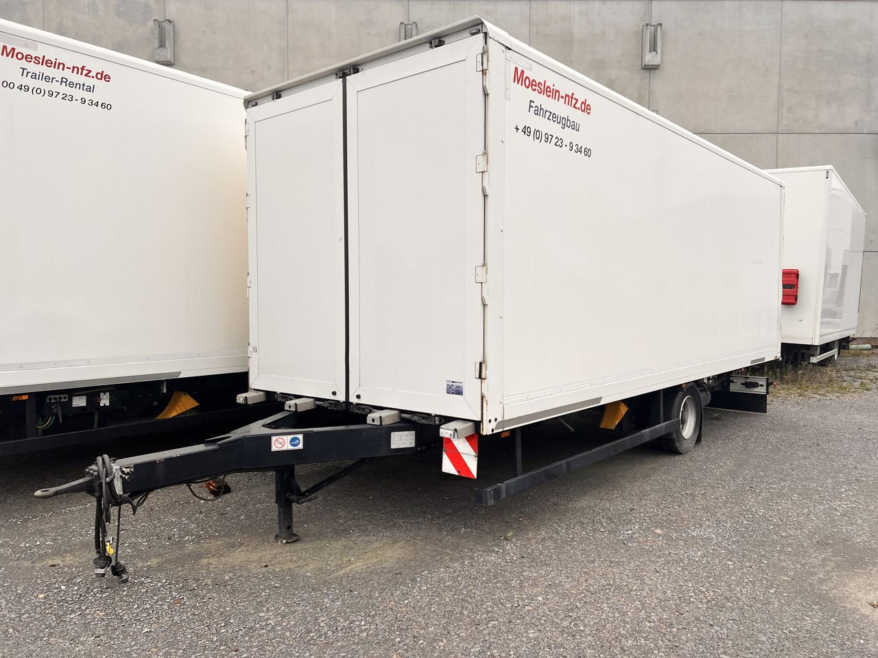 Möslein EK 1- D 7,3 1 Achs Kofferanhänger Durchladen7,08 m lang - Varevogn påhængsvogn: billede 2 Möslein EK 1- D 7,3 1 Achs Kofferanhänger Durchladen7,08 m lang - Varevogn påhængsvogn: billede 2